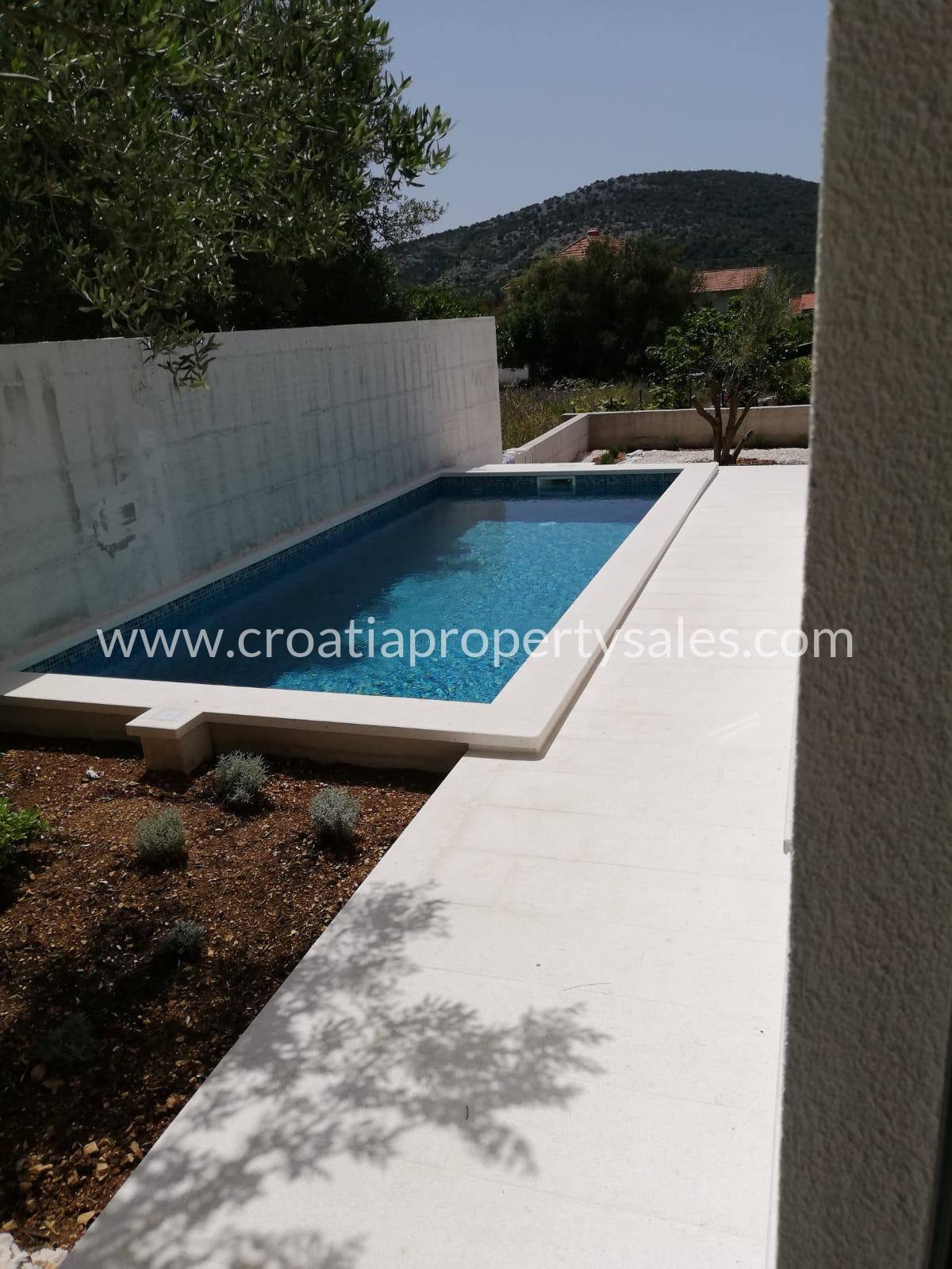 Trogir/Ciovo villa for sale 1715 Croatia Property Sales