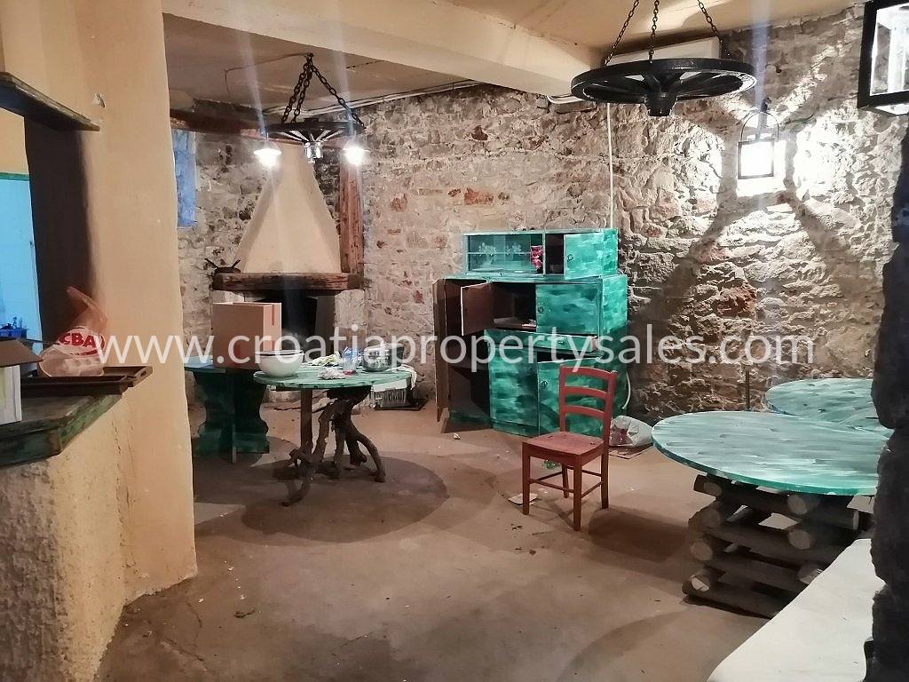 Hvar apartment for sale 3233 Croatia Property Sales