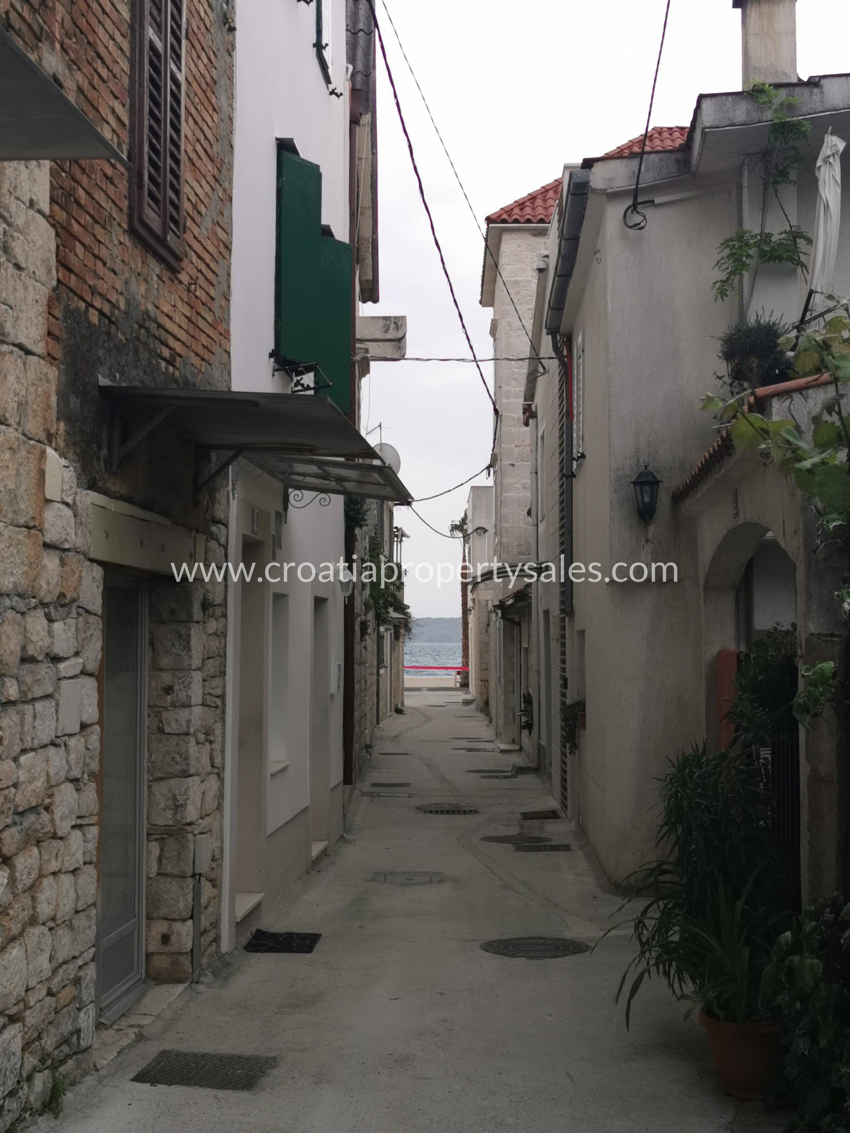 Kastela house for sale 3671 Croatia Property Sales