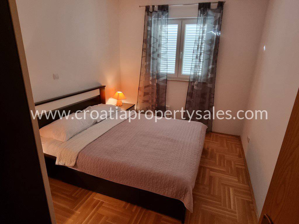 Trogir/Ciovo apartment for sale 3865 Croatia Property Sales