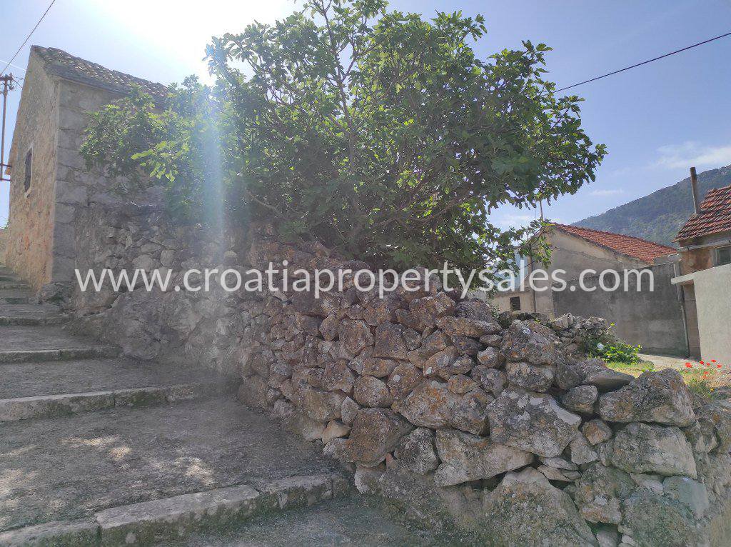 Hvar old stone house for sale 4042 Croatia Property Sales