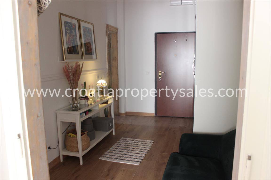 Omis apartment for sale 4304 Croatia Property Sales
