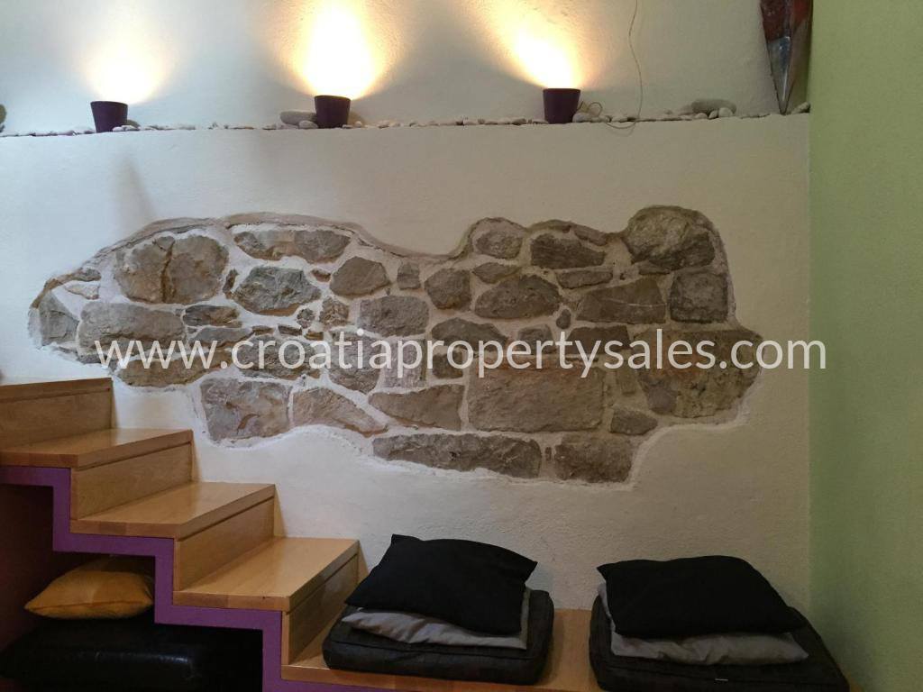 Split house for sale 4384 Croatia Property Sales
