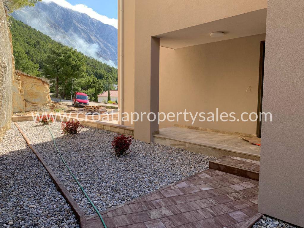 Makarska apartment for sale 4470 Croatia Property Sales