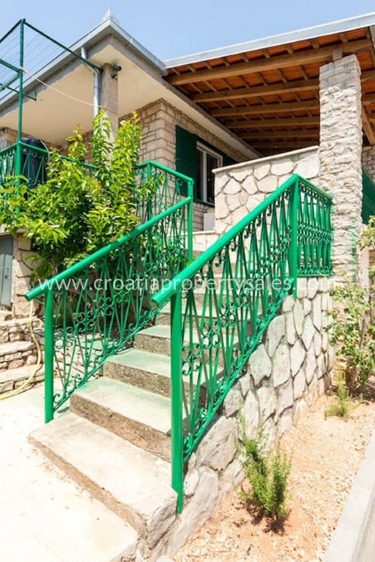 Solta house for sale 4567 Croatia Property Sales