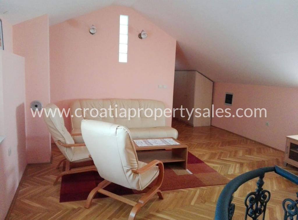 Split house for sale 4569 Croatia Property Sales